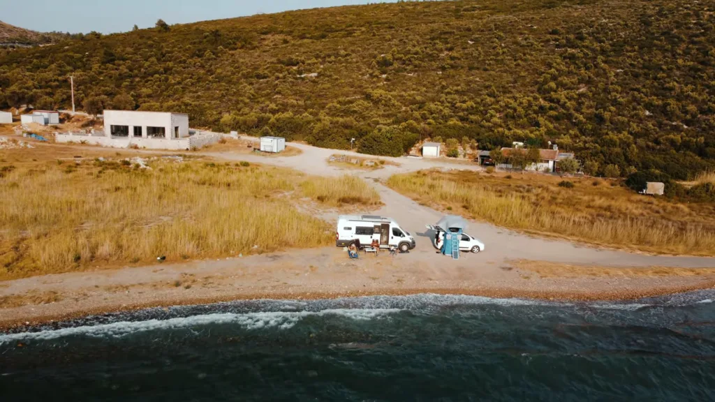 karaburun iltur koyu